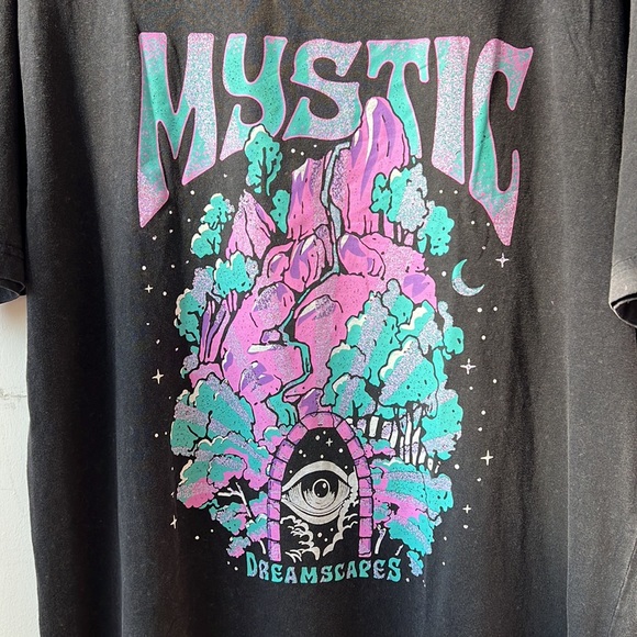 Mystic Dreamscapes Tee - Picture 2 of 3